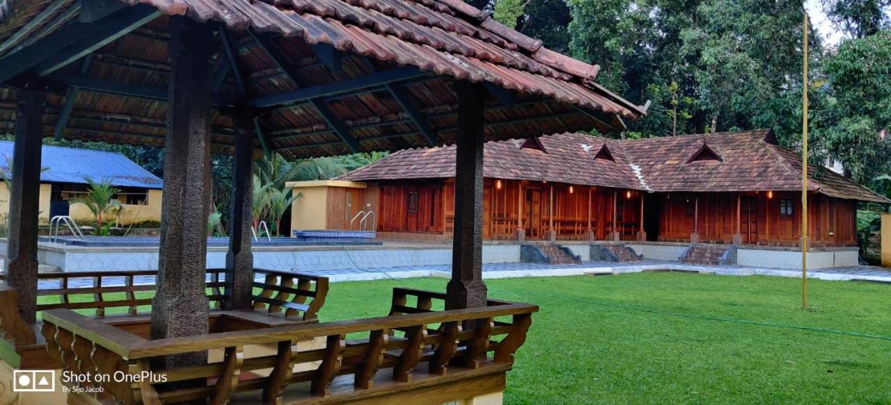 Sparrow Vale Resort Kotamangalam Esterno foto