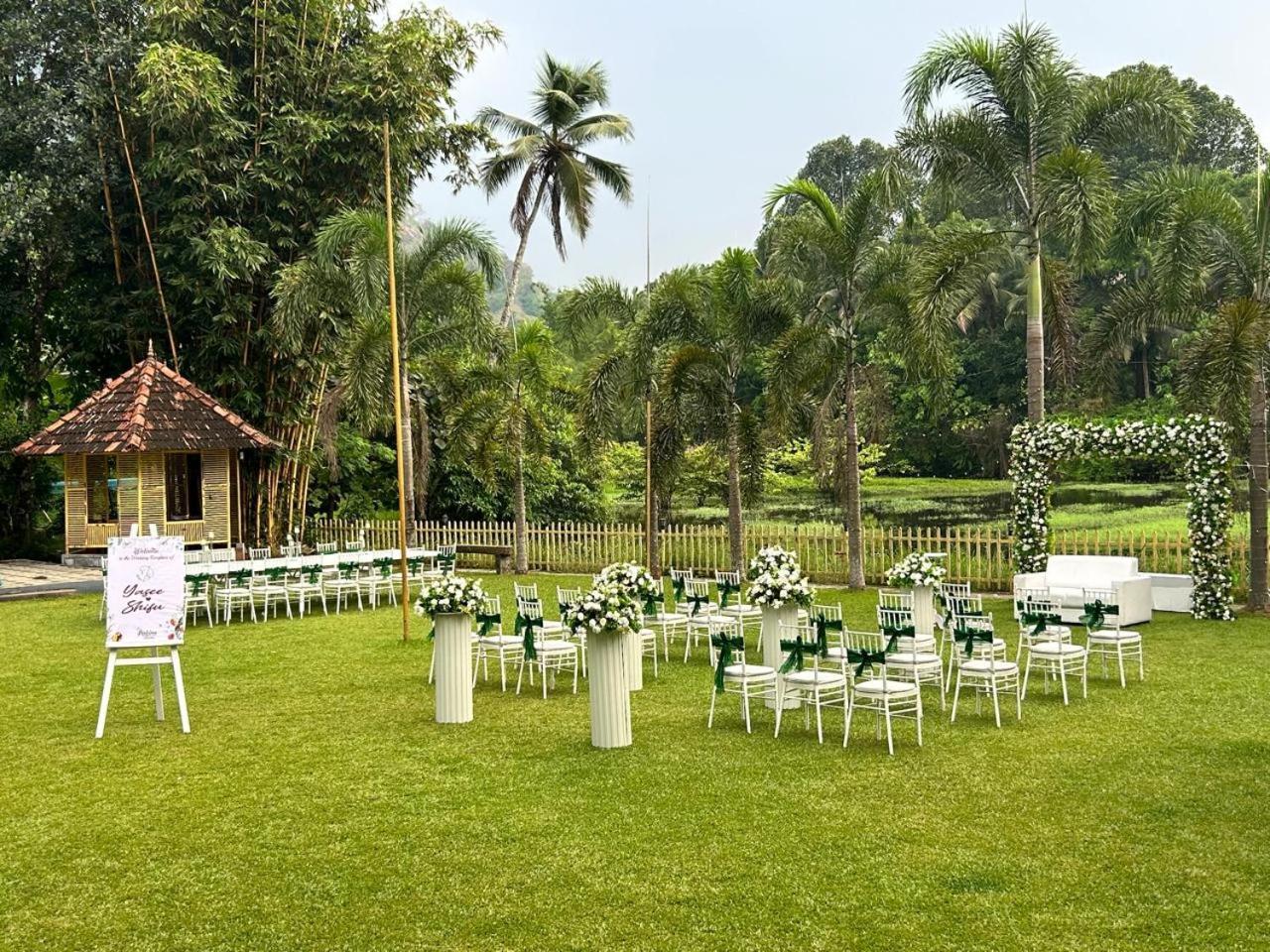 Sparrow Vale Resort Kotamangalam Esterno foto
